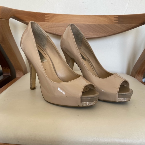 Women’s heels - Picture 3 of 3